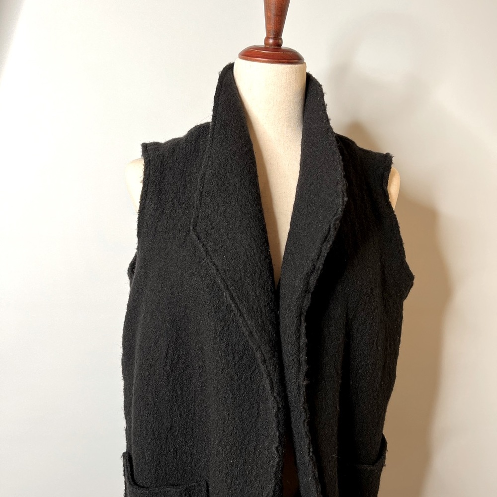 Tahiri XL Black Long Vest Jacket